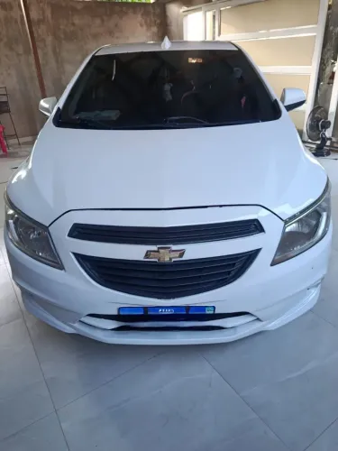 Chevrolet Onix JOY Hatch 1.0 8V Flex Mec. 4P 2017