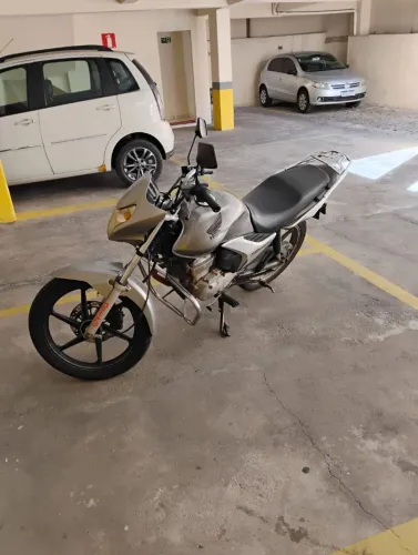 Vendo titã 150 mix