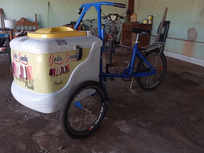 Triciclo / Bicicleta para Venda de Picolé e Sorvetes