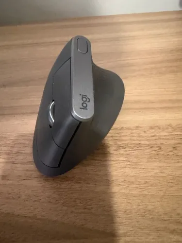 Mouse sem fio Logitech MX Vertical
