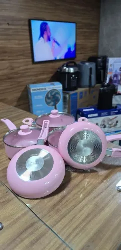 JOGO DE PANELAS LA CUISINE COLOR DAY - 5 PEÇAS ROSA<br>