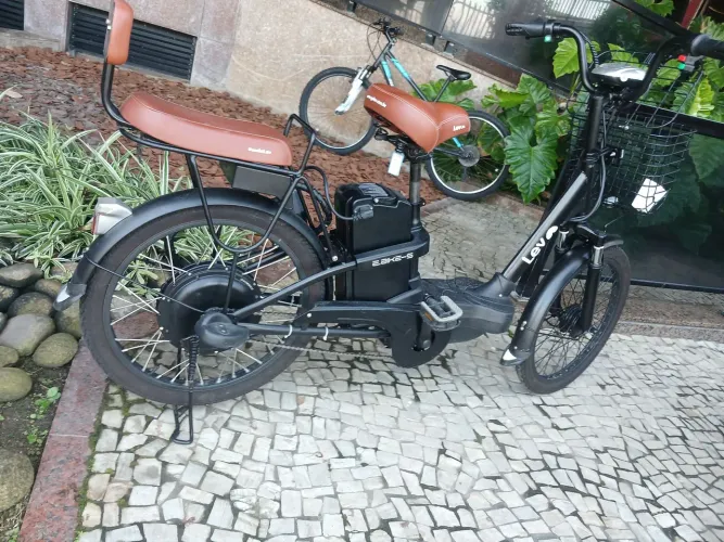 Bicicleta elétrica lev 