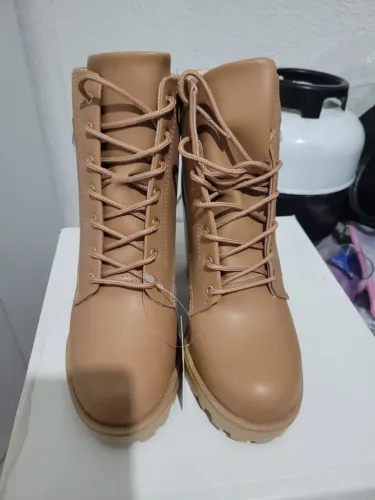 Bota número 35