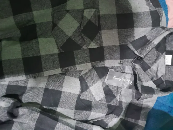Vendedora produto de cama messa e banho 