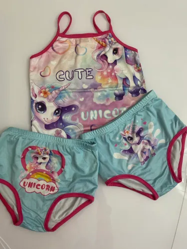 Conjunto shein estampa unicórnio rosa