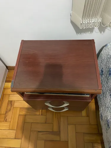 Criado mudo