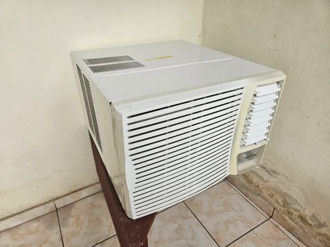 Ar condicionado Springer 12 mil btus - janela - modelo: MCI128BB