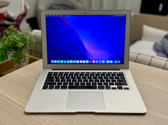 MacBook Air 13 Polegadas 2017 Seminovo