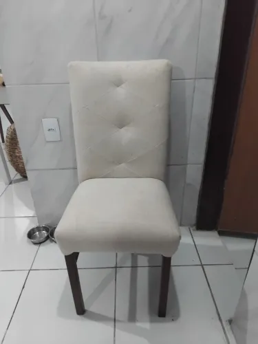 Cadeira estofada