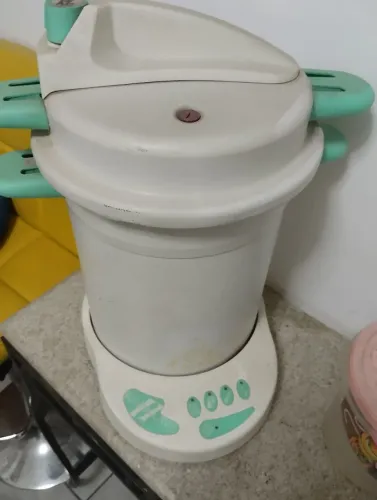 Vendo autoclave hospitalar usada em perfeito estado.
