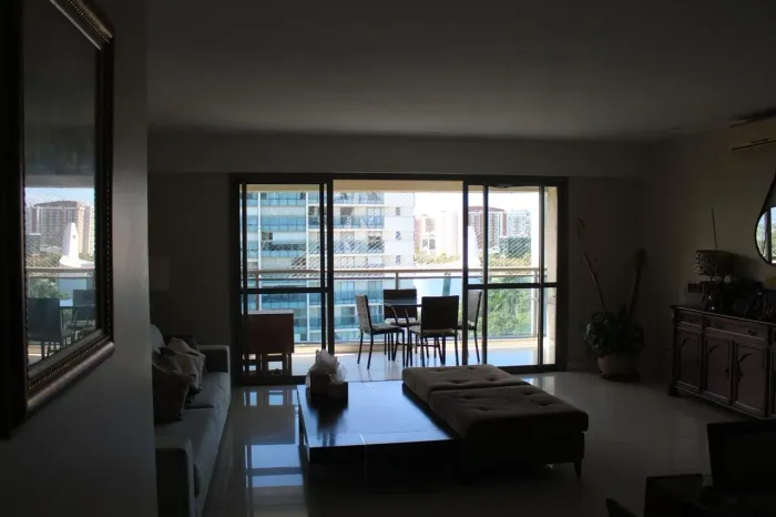 ALUGO APARTAMENTO MOBILIADO