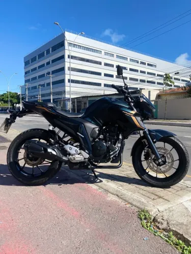 YAMAHA FAZER 250 2024 - IMPECÁVEL