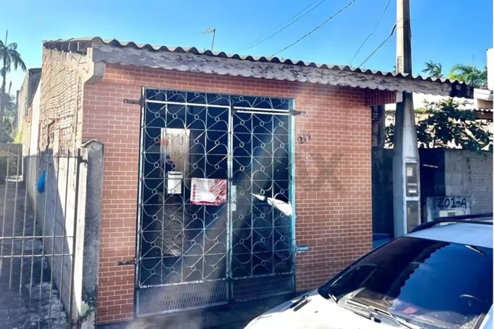 Excelente Oportunidade para Moradia e Renda