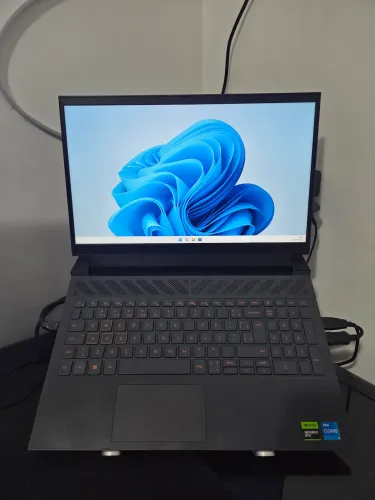 Notebook Dell g15 5530 16gb ram e 256gb RTX 3050