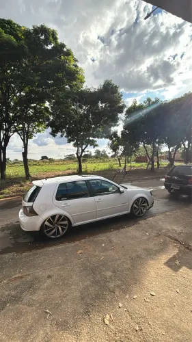 Volkswagen Golf Sportline 1.6 MI Total Flex 8V 4P 2012