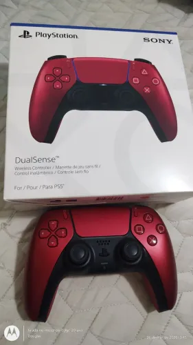 Controle DualSense PS5 vermelho novo na caixa 