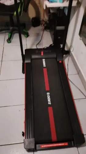 Vendo uma esteira perfeito estado valor 700 reais