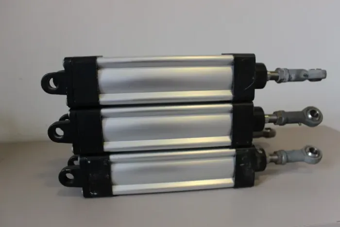 cilindro pneumático padrão festo vdma 63mm diametro 200mm haste
