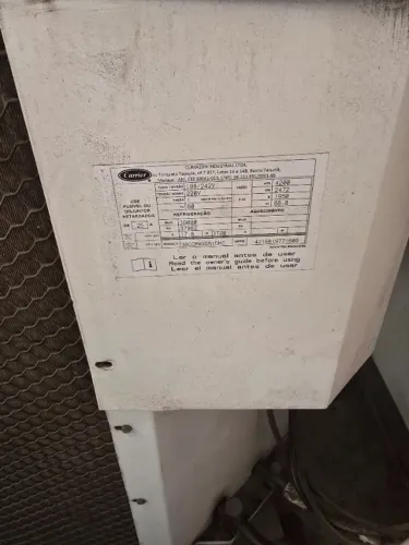 Ar condicionado Carrier 36000 BTUs Dutado Frio Usado 