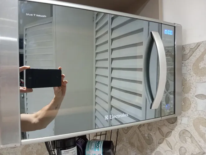 Micro ondas Electrolux BLUE TOUCH 31 Litros