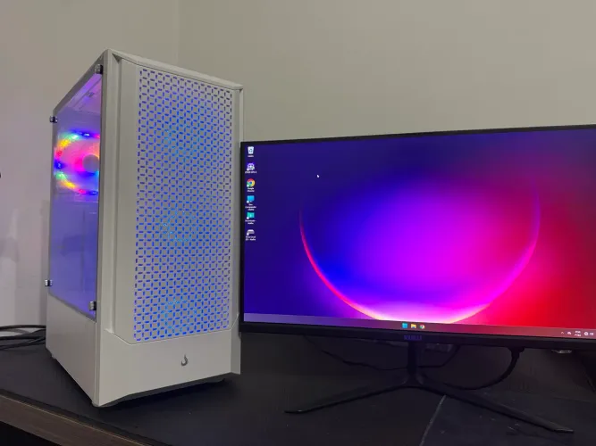 Monitor 21.5 pol