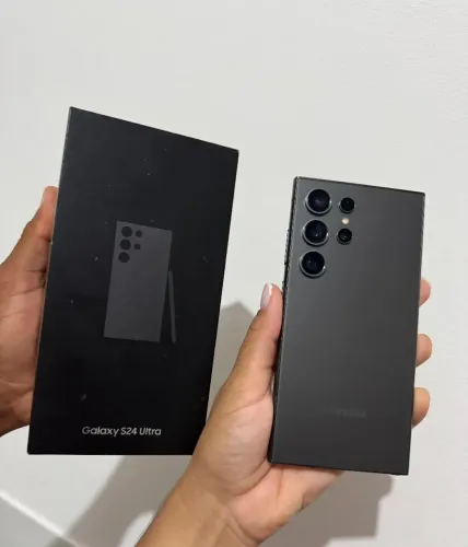 Vendo ou Troco Galaxy S24 Ultra novo