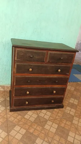 Cômoda sucupira grande