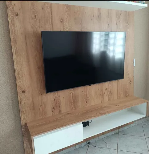 Painel Mdf laqueado <br>R$ 700,00