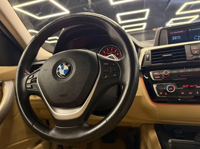BMW 320I A Modern/sport TB 2.0/a.flex 16V 4P 2018
