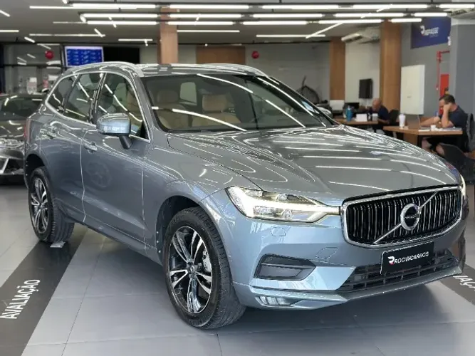 Volvo XC-60 XC 60 D-5 Momentum 2.0 AWD Diesel 5P 2019