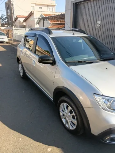 Renault Stepway Zen Flex 1.0 12V Mec. 2024