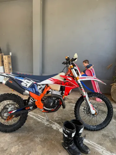 Ktm 350 2023. 80 horas