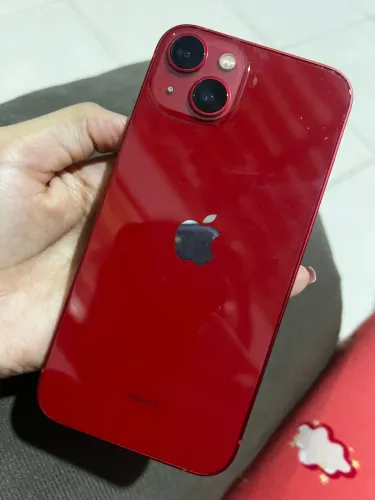 iPhone 13 128GB Vermelho