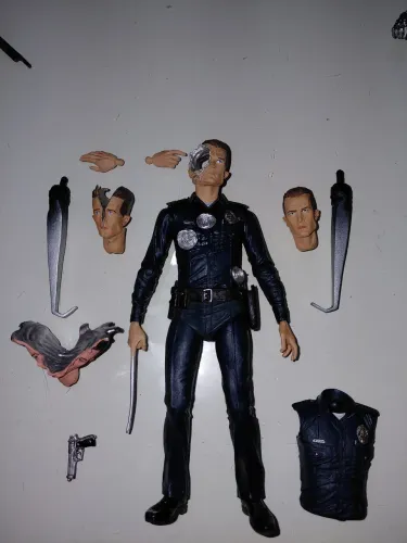 Exterminador T-100 Neca Toys