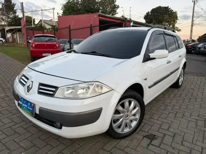 Renault Megane Grand Tour Dynam. Hi-flex 1.6 16V 2013