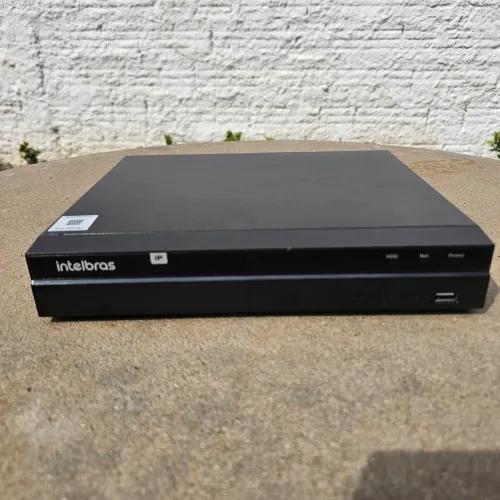 NVR PoE Intelbras NVD 1404P POE<br>Com HD de 1Tb 1 Tera 4k<br><br>Só R$449,00