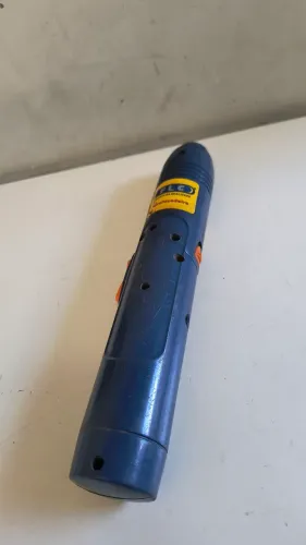 Parafusadeiira Flc Articulada 220 V, sem carregador, não foi testado o funcionamento