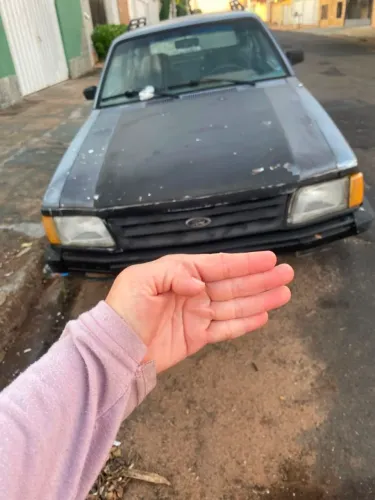Ford Belina GL 1.8 / 1.6 1988