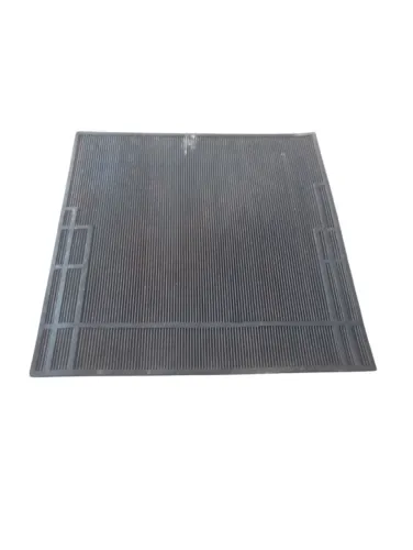 Tapete carpete usado traseiro