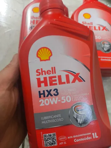 Vendo 3 litros de óleo motor 20w50 carro LACRADOS