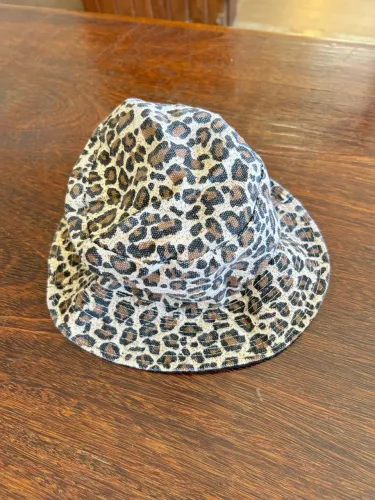 Chapéu bucket dupla face