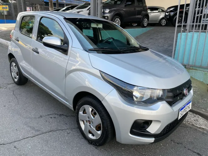 Fiat Mobi Easy ON 1.0 Fire Flex 5P. 2017