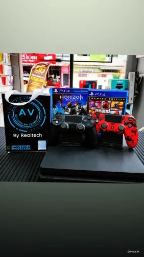 PlayStation 4 slim 