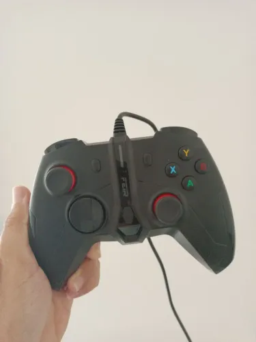 Controle Pc e Xbox 360 com fio