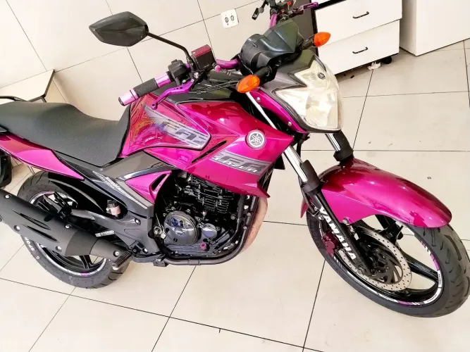 Yamaha/ Fazer 250 ys