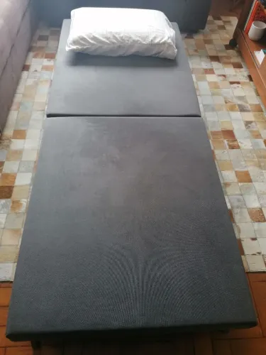 Cama Dobrável Portátil de solteiro com Colchão - Pouquíssimo Uso!