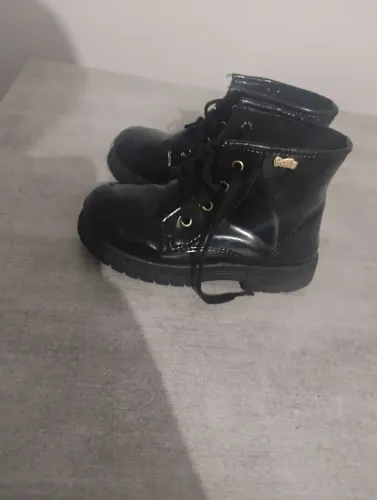 bota coturno infantil