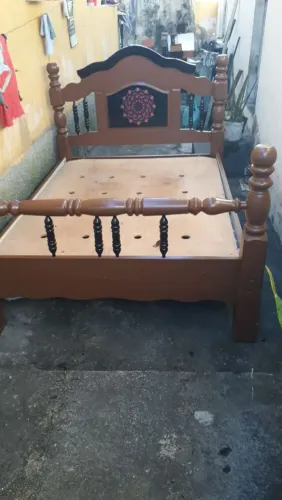 Cama de casal com colchão