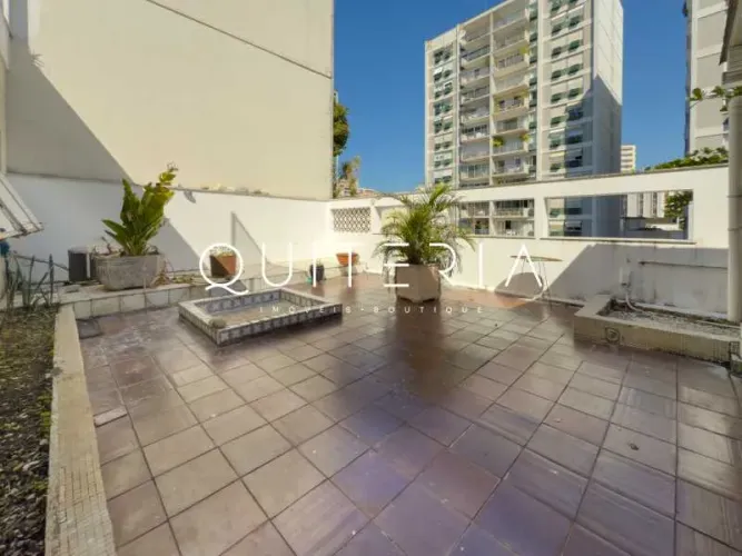 Cobertura à venda no Leblon com 271m² 3 quartos 1 vaga QUITERIA Imóveis Boutique