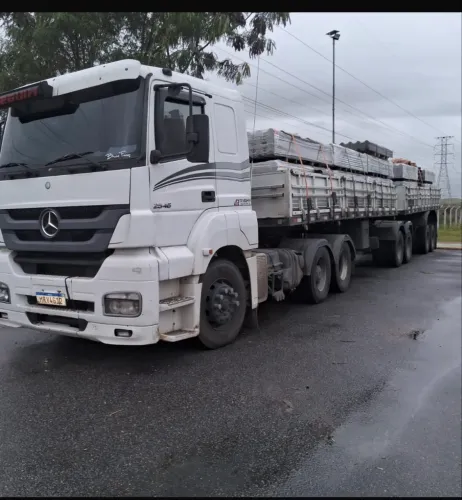 Axor carreta bitrem